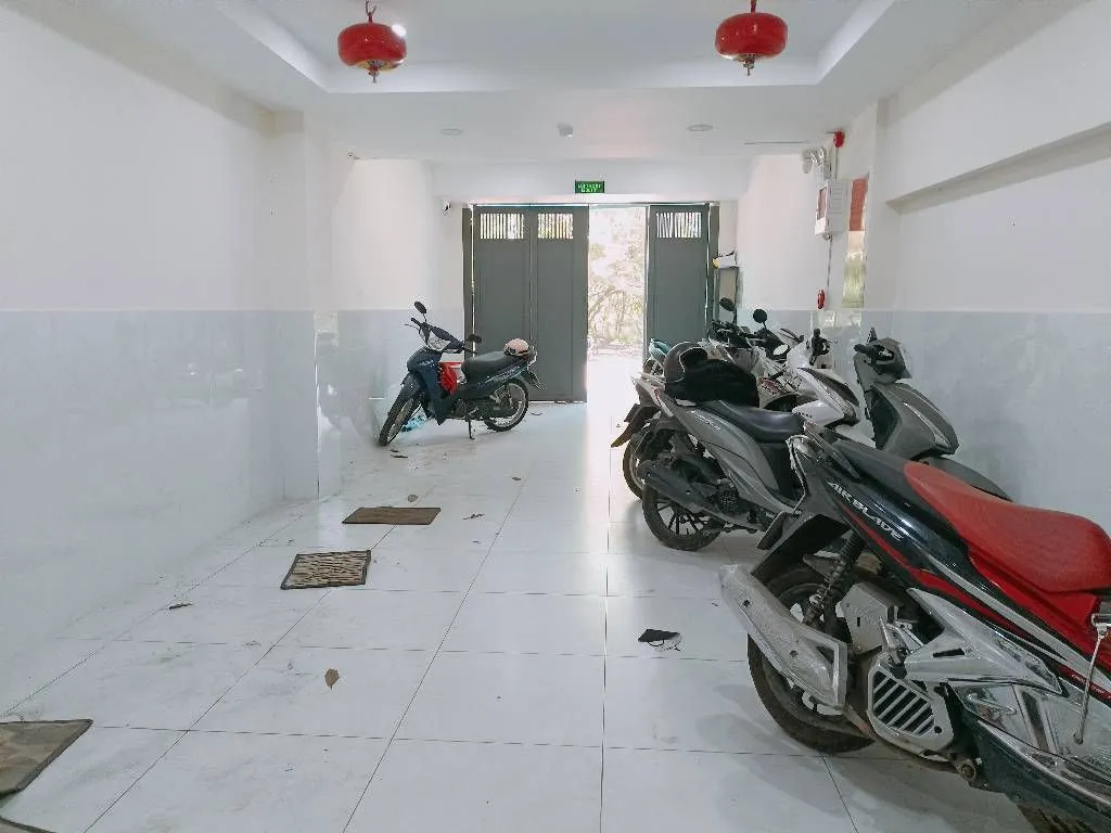 CHÍNH CHỦ BÁN GẤP KDC BÌNH HƯNG, 96M2, 12PN,12 WC, NHỈNH 10 TỶ... Bán nhà mặt phố tại Bình Hưng, Hồ Chí Minh 01