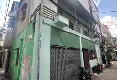 LÔ GÓC SÁT MẶT TIỀN - BÁN NHÀ CŨ – TIỆN XÂY MỚI | MẶT NGANG KHỦNG QUẬN 10 -- XE HƠI TỚI NHÀ... Bán nhà riêng tại Diên Hồng, Hồ Chí Minh 04
