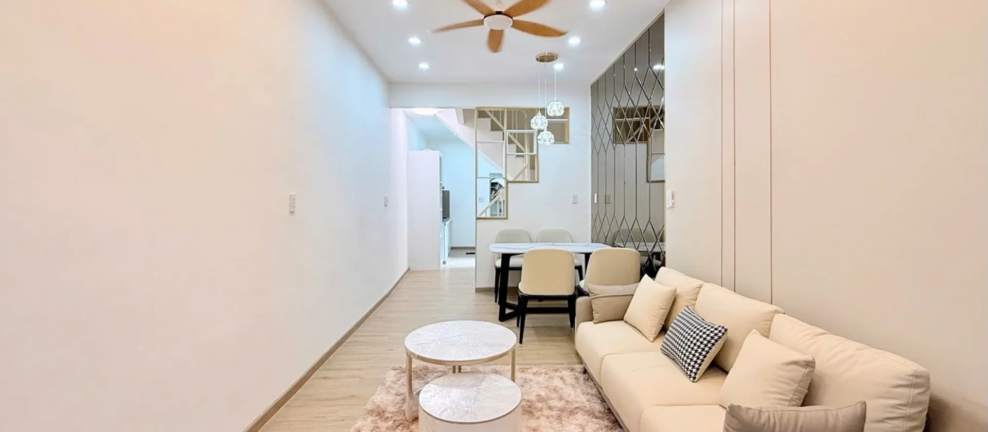 Bán nhà riêng Quận 10, 32.1m², 2 tầng, 2 phòng ngủ, pháp lý cơ sở, giá 6.2 tỷ đồng... Bán nhà riêng tại Vườn Lài, Hồ Chí Minh 01
