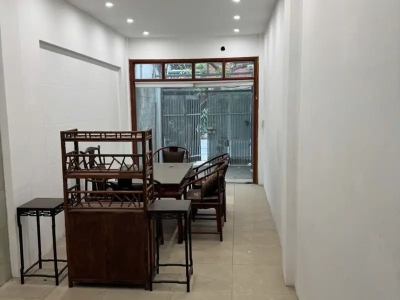 ASIÊU PHẨM - MẶT PHỐ - 1 MẶT NGÕ Ô TÔ TRÁNH - KINH DOANH ĐỈNH + Mô tả: ✅ Nhà nằm vị trí đẹp hai... Bán nhà mặt phố tại Thanh Xuân, Hà Nội 01
