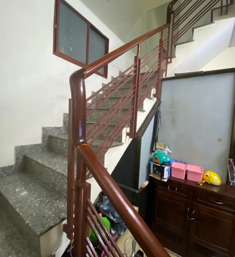 Nhà mặt phố rộng 181m2, mặt tiền trên 10m, giảm giá tại quận sân bay... Bán nhà mặt phố tại Tân Sơn Hòa, Hồ Chí Minh 01