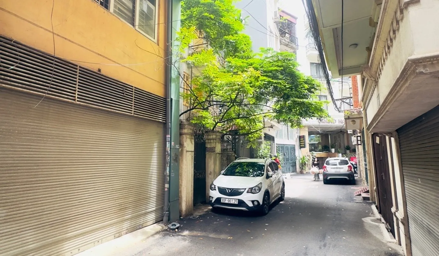 🏠🏡Phân Lô TRẦN DUY HƯNG, Cầu Giấy - 65m² – 7 TẦNG + 1 TUM – THANG MÁY – Mặt tiền 4,15m – Ô tô vào... Bán văn phòng tại Yên Hòa, Hà Nội 01