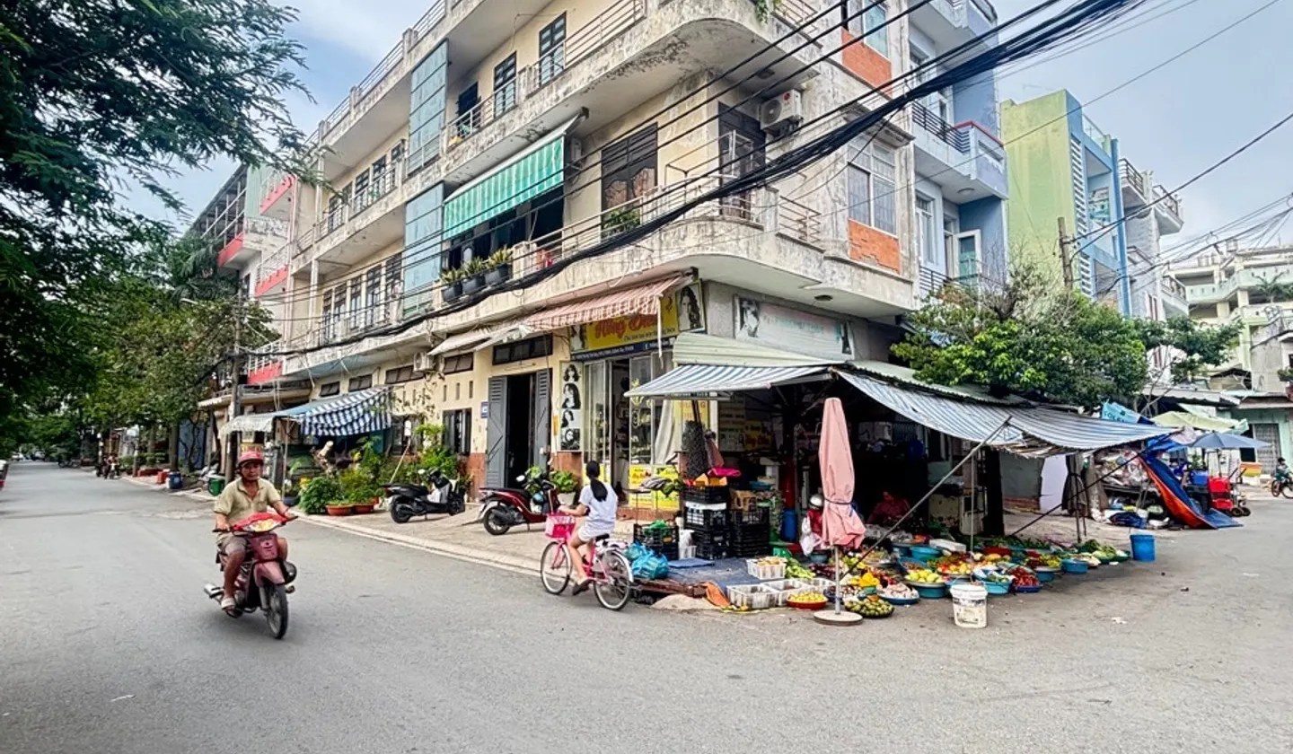 👉Chạy 7p ra Aeon TP,Bệnh viện BT,ngay kế bên chợ,
👉 Tương lai nhà mặt tiền ,vòng xoay ngay Tân kỳ... Bán nhà riêng tại Bình Hưng Hòa, Hồ Chí Minh 01
