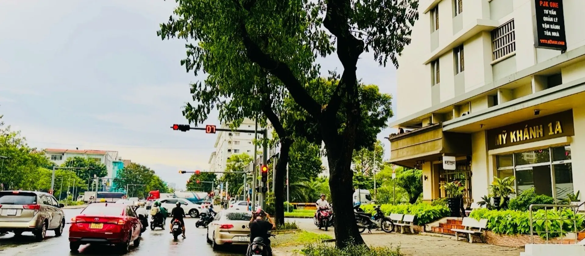 Căn hộ góc tầng cao, không gian rộng mở tại trung tâm Quận 7... Bán căn hộ chung cư tại Tân Hưng, Hồ Chí Minh 01