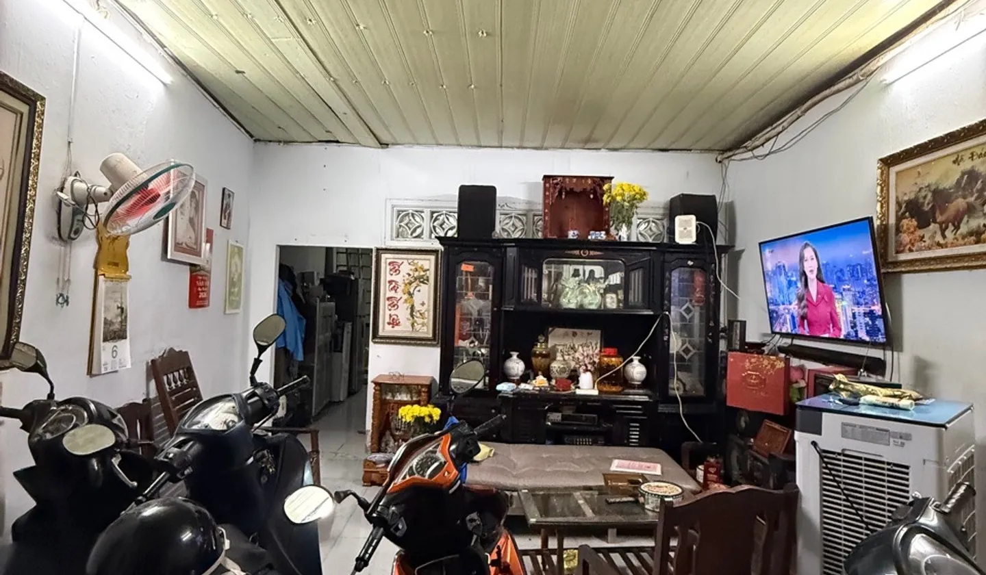 Bán nhà 2 tầng diện tích 61m2 tại Tân Sơn, TP.HCM giá hấp dẫn... Bán nhà riêng tại Tân Sơn, Hồ Chí Minh 01