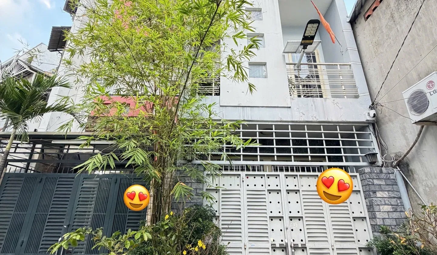 Nhà 4 tầng hiện đại đẹp ngay Cầm Bá Thước giá cực ưu đãi... Bán nhà riêng tại Cầu Kiệu, Hồ Chí Minh 01