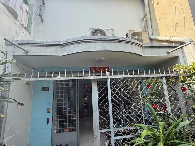 Nhà 2 tầng 64m2 tại quận 6 giá 5.85 tỷ, hẻm xe hơi đỗ cửa... Bán nhà riêng tại Phú Lâm, Hồ Chí Minh 01
