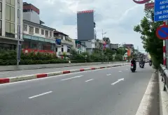 PHỐ ÂU CƠ - GIÁP XUÂN DIỆU - CẠNH HỒ TÂY KĐT VEN SÔNG - Ô TÔ TẢI TRÁNH - VIEW HỒ... Bán nhà riêng tại Hồng Hà, Hà Nội 02