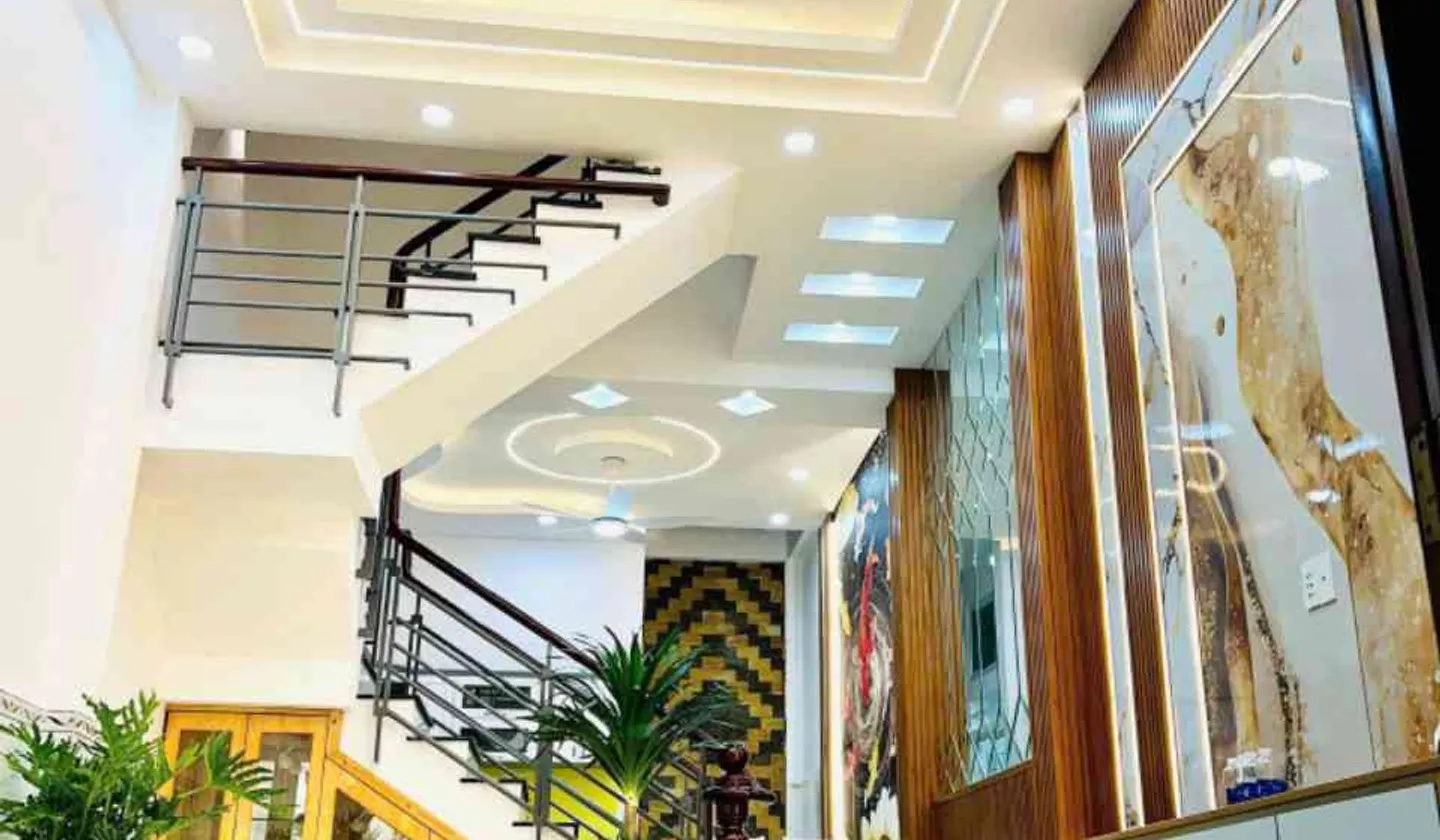 Nhà liên khu 1-6 3 tầng 4 x 14
Đường 7m 5ty6... Bán nhà riêng tại Bình Trị Đông, Hồ Chí Minh 01