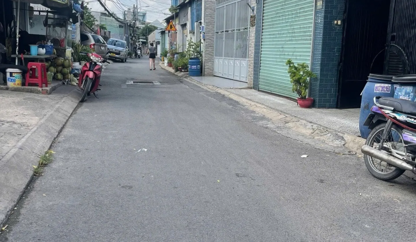Nhà hẻm ô tô rộng, vị trí đắc địa Ngô Chí Quốc... Bán nhà riêng tại Tam Bình, Hồ Chí Minh 01