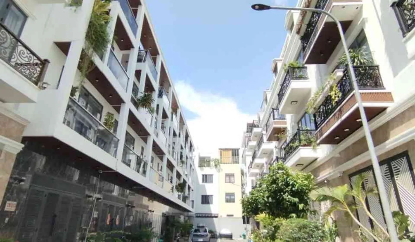 Nhà phố đẹp, hẻm rộng, xe hơi vào tận nhà ở Quận 12... Bán nhà riêng tại An Phú Đông, Hồ Chí Minh 01