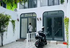 Dưới 1.5 Tỷ - xe hơi đỗ sân - 2 phòng ngủ giáp VincomPlaza 474/65 Phan Văn Trị... Bán nhà riêng tại Hạnh Thông, Hồ Chí Minh 02