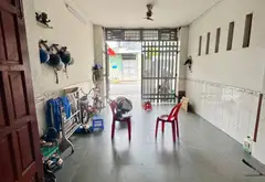 Hẻm như mặt tiền, rộng 12M có lề, kinh doanh buôn bán, làm văn phòng cty, dân trí... Bán nhà riêng tại Trung Mỹ Tây, Hồ Chí Minh 04