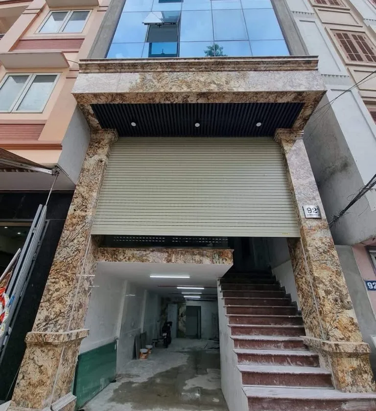 MẶT PHỐ HOÀNG QUỐC VIỆT -80m -8 tầng thang máy, có hầm – GARA 3 Ô TÔ – KINH DOANH ĐỈNH... Bán nhà riêng tại Cầu Giấy, Hà Nội 01