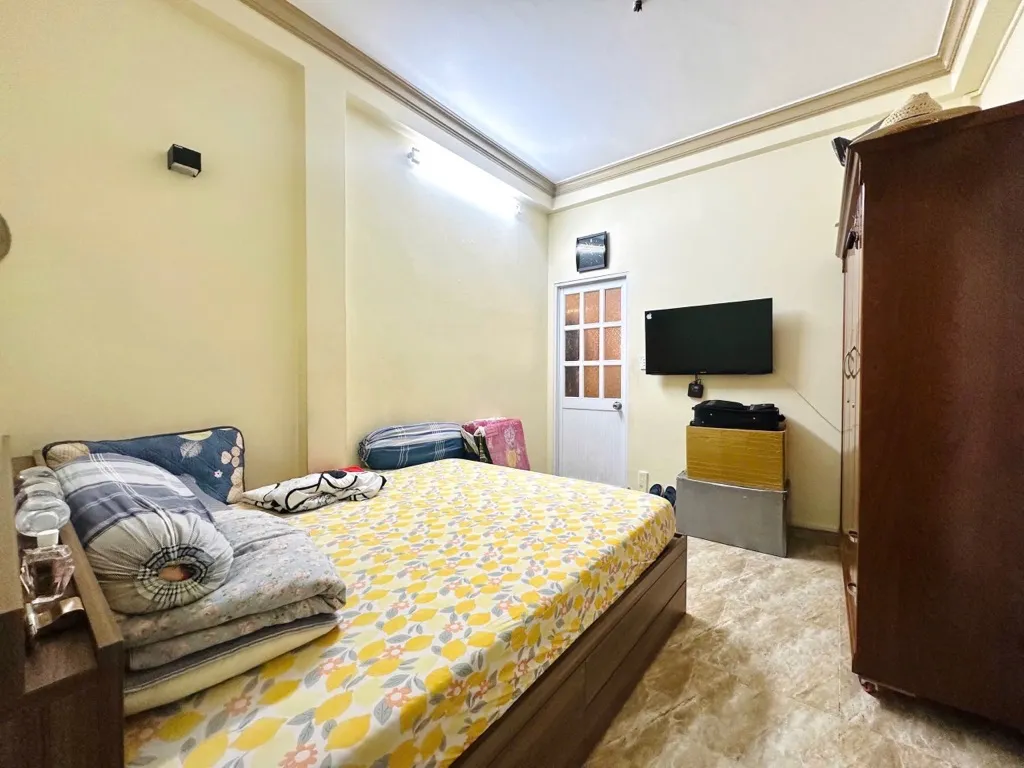 Bán nhà mặt tiền Bà Hom, Quận 6, 80m2, 3 tầng. Giá 10 tỷ... Bán nhà mặt phố tại Phú Lâm, Hồ Chí Minh 01