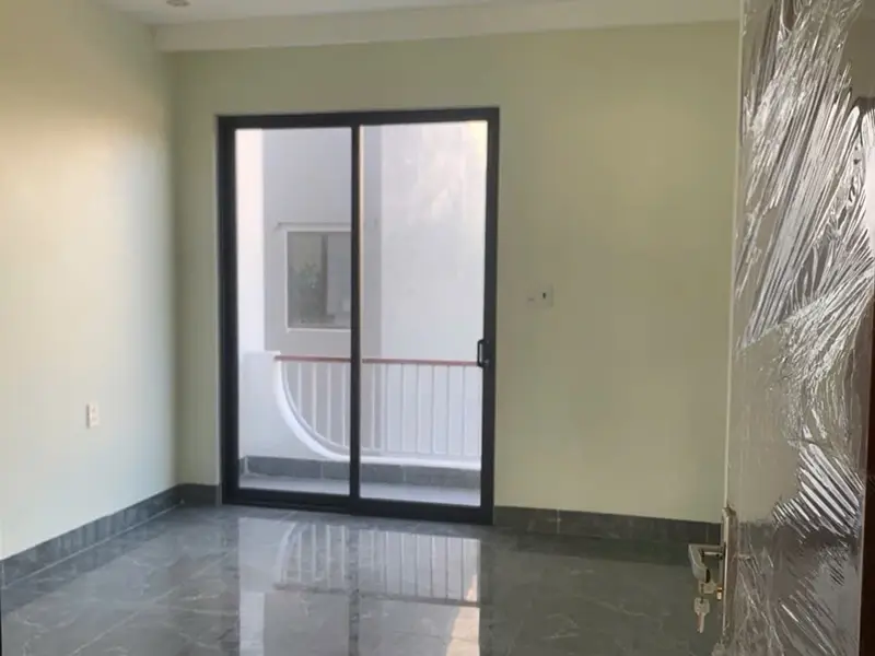 Nhà 3 tầng 3 ngủ, 4 vệ sinh tại phường Cao Xanh, Quảng Ninh giá tốt... Bán nhà riêng tại Cao Xanh, Quảng Ninh 01