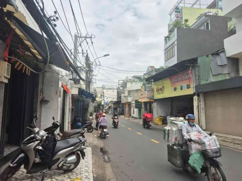 Cơ hội vàng sở hữu nhà mặt phố kinh doanh sầm uất Quận Tân Phú giá tốt... Bán nhà mặt phố tại Tân Phú, Hồ Chí Minh 01