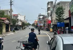 Bán nhà mặt phố Thị trấn Thắng, Hiệp Hòa, Bắc Giang diện tích 418m2 giá 7.35 tỷ... Bán nhà mặt phố tại Hiệp Hòa, Bắc Ninh 03