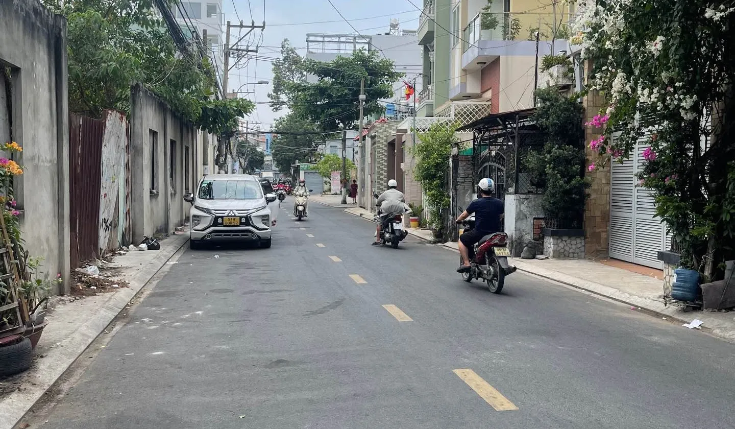 Bán nhà mặt phố 6 tầng, 126m2, căn hộ dịch vụ, quận Tây Hồ... Bán nhà mặt phố tại Bảy Hiền, Hồ Chí Minh 01