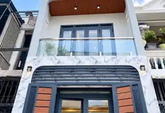 Bán nhà mặt phố tại Phường Phước Long, Hồ Chí Minh với thiết kế hiện đại ba tầng... Bán nhà mặt phố tại Phước Long, Hồ Chí Minh 01