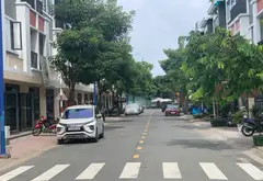 Nhà mặt phố mới, sân ô tô rộng, giá chỉ 4,2 tỷ tại Tân Đông Hiệp... Bán nhà mặt phố tại Tân Đông Hiệp, Hồ Chí Minh 09