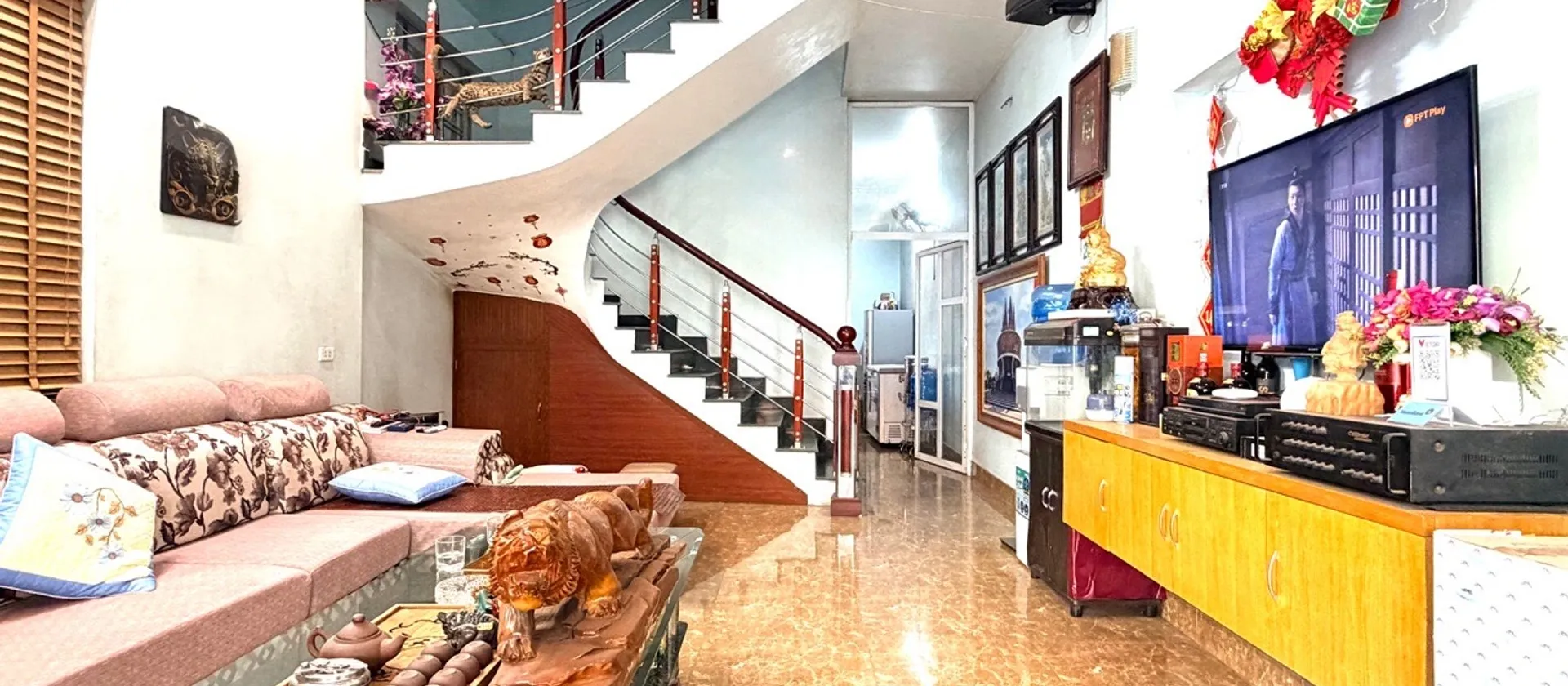 Nhà đẹp 3 tầng hướng Đông Bắc, gần bãi tắm Cột 8... Bán nhà riêng tại Hạ Long, Quảng Ninh 01