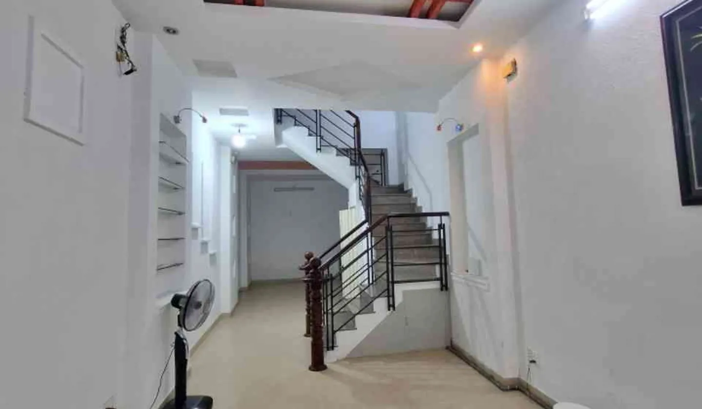Nhà 3 tầng xinh xắn tại Tân Bình, sống tiện nghi ngay trung tâm... Bán nhà riêng tại Tân Bình, Hồ Chí Minh 01