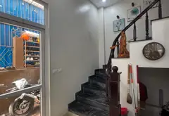 Bán nhà riêng 4 tầng mặt ngách, lô góc tại Nguyễn Hoàng Tôn, diện tích sử dụng khoảng 50m2... Bán nhà riêng tại Phú Thượng, Hà Nội 03