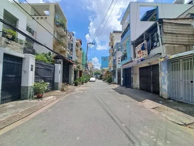 🔥 MẶT TIỀN NGUYỄN HỮU TIẾN – TÂN PHÚ | 33 TỶ
📐 243m² | Ngang 6,7m × 35,4m | Nhà 3 tầng BTCT, 4PN.... Bán nhà mặt phố tại Tây Thạnh, Hồ Chí Minh 01