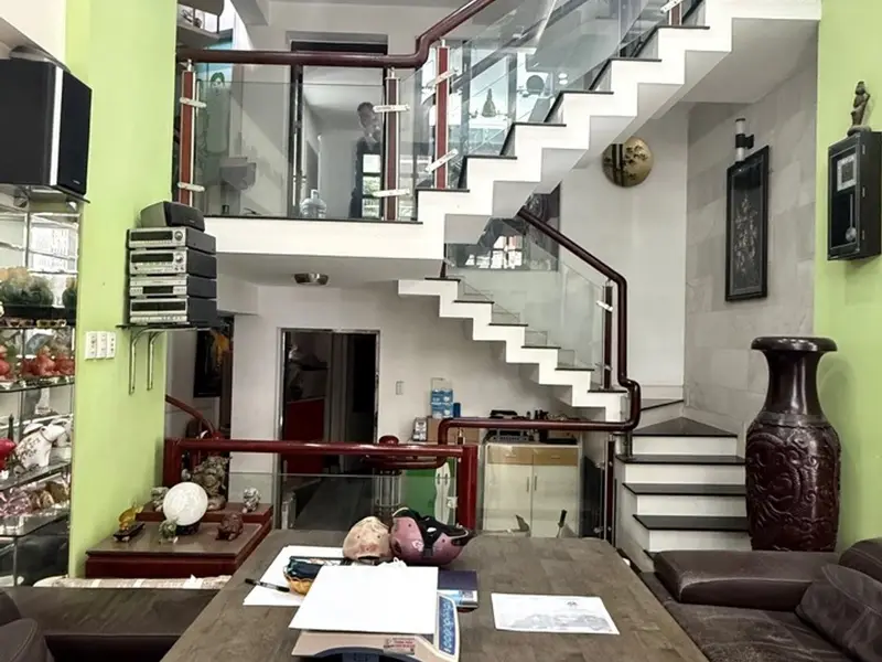 Bán nhà riêng 5 tầng tại Tân Bình, gần Cách Mạng Tháng 8, diện tích 89.4m2... Bán nhà riêng tại Tân Sơn Nhất, Hồ Chí Minh 01