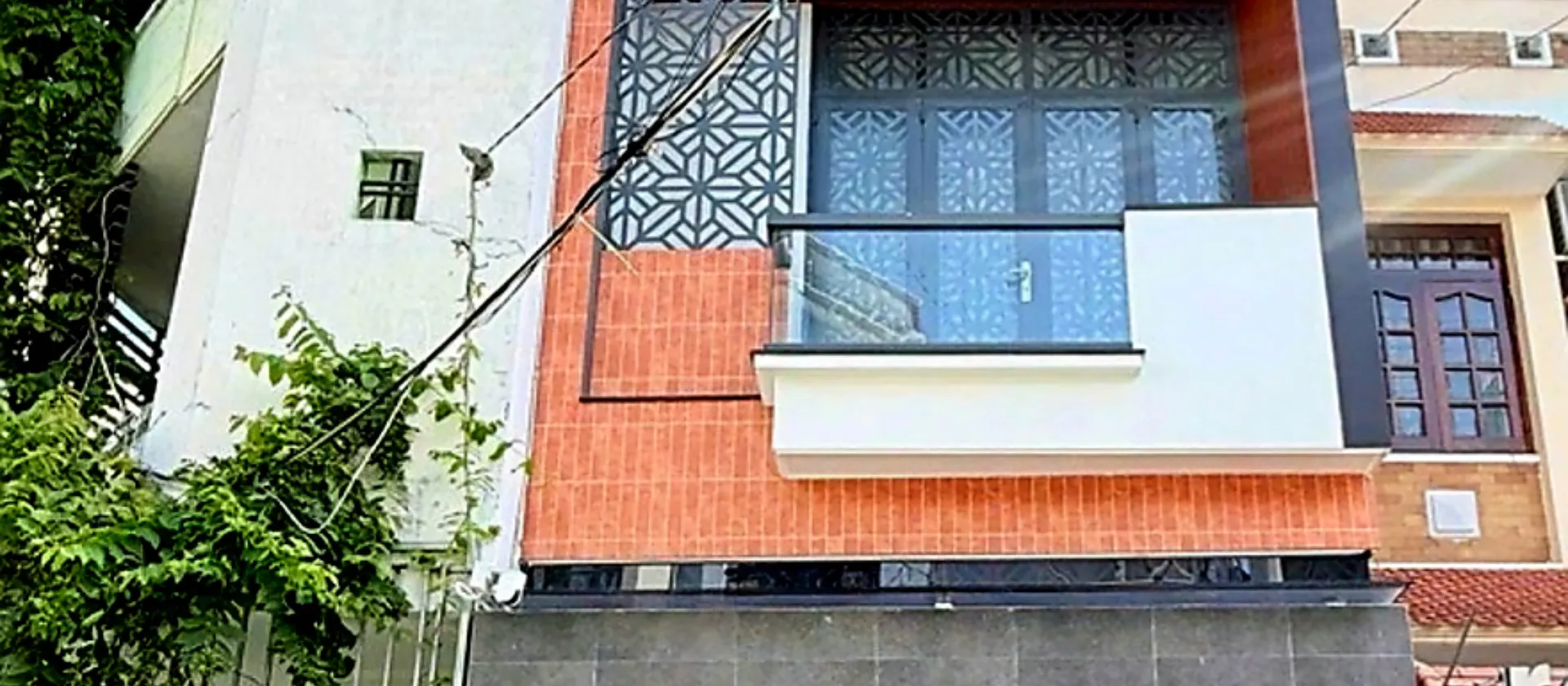 Nhà 3 tầng lệch 64m², 4 phòng ngủ, Lê Văn Lương, Quận 7, giá 12.8 tỷ... Bán nhà riêng tại Tân Hưng, Hồ Chí Minh 01