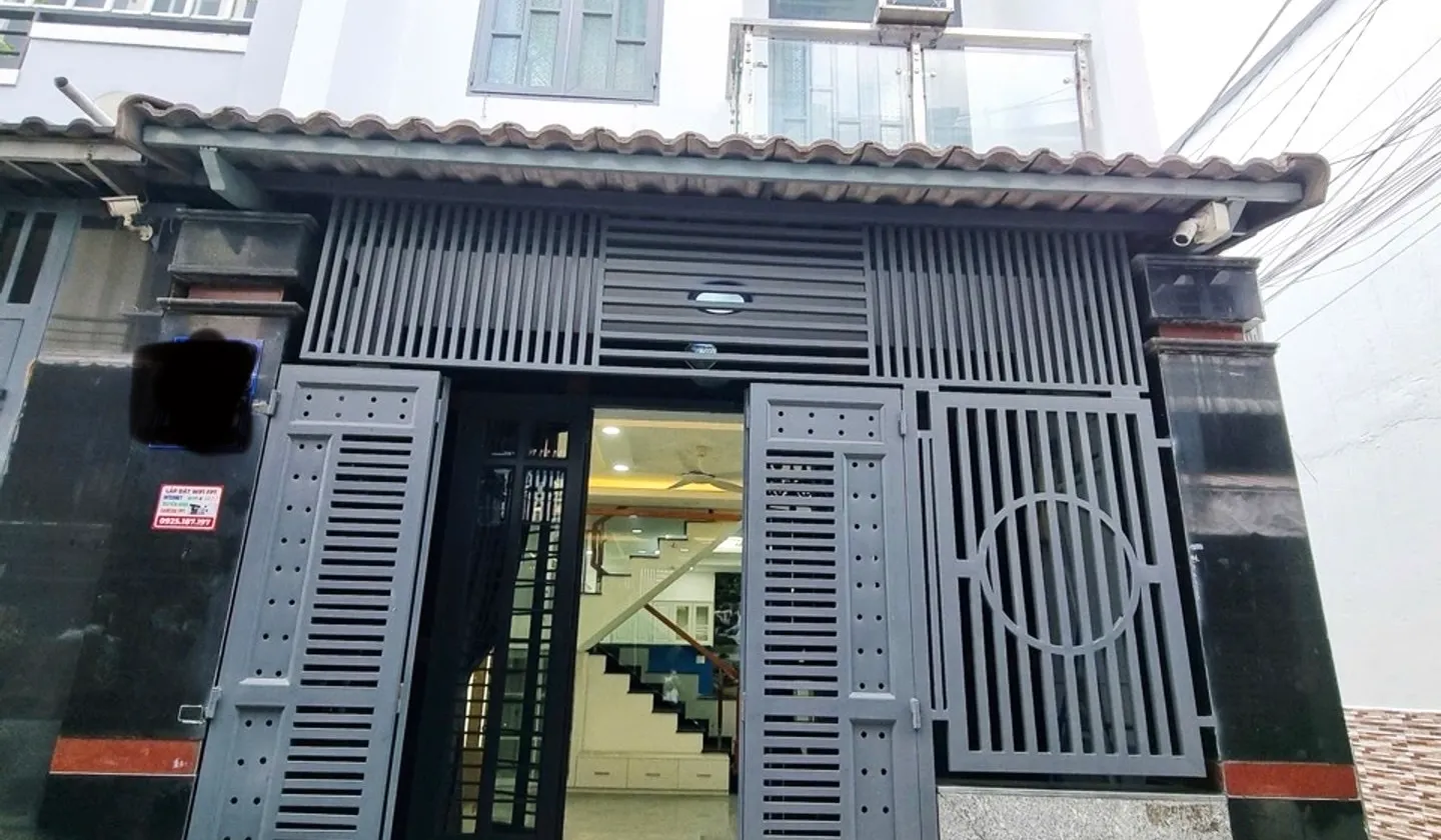 Gấp bán căn góc hẻm xe hơi tận nhà, Quận 12, HT35, 2 tầng, 4x13m, nhỉnh 4 tỷ.... Bán nhà riêng tại Tân Thới Hiệp, Hồ Chí Minh 01