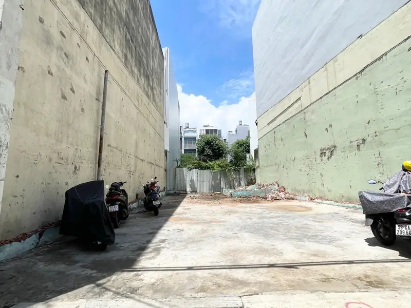 Bán đất 72m2 mặt tiền 4m Quận 6, giá 8.95 tỷ... Bán đất tại Bình Phú, Hồ Chí Minh 01