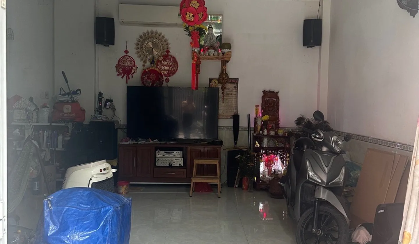 Nhà 3 tầng 3 mặt tiền, ô tô vào nhà - Giá cực ưu đãi 7.3 tỷ... Bán nhà riêng tại Bình Trưng, Hồ Chí Minh 01