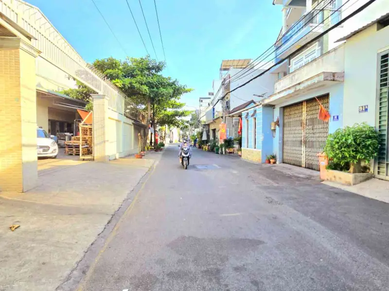 Nhà 4 tầng mặt tiền rộng tại Bình Tân, diện tích 125m² giá 11,7 tỷ... Bán nhà riêng tại Bình Trị Đông, Hồ Chí Minh 01