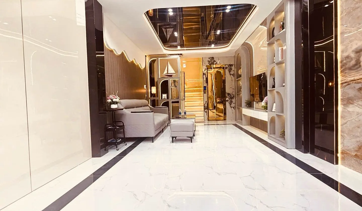 BÁN NHÀ MỚI ĐẸP – 6 TẦNG THANG MÁY- NỘI THẤT CAO CẤP – HẺM XE HƠI QUAY ĐẦU PHẠM VĂN CHIÊU, GÒ VẤP... Bán nhà riêng tại An Hội Đông, Hồ Chí Minh 01
