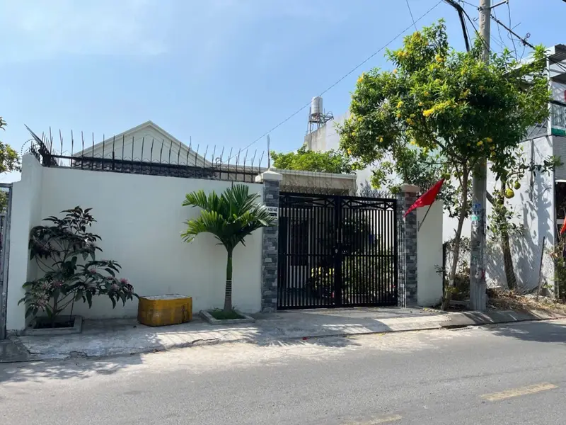 BIỆT THỰ MINI HÓC MÔN GẦN 300M2 NGANG GẦN 10M. DÀI ~30M

• Đường nhựa 8m thông. Gần Trịnh Thị Miếng... Bán nhà mặt phố tại Đông Thạnh, Hồ Chí Minh 01