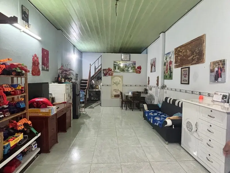 Bán nhà riêng 78m² gần Miếu Bình Đông, thiết kế 2 tầng, giá 6,3 tỷ đồng... Bán nhà riêng tại Bình Hưng Hòa, Hồ Chí Minh 01