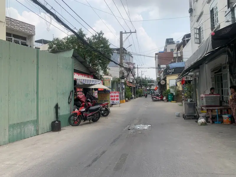Bán nhà mặt phố 2 tầng 4PN khu Tân Thới Nhất giá 7,1 tỷ... Bán nhà mặt phố tại Đông Hưng Thuận, Hồ Chí Minh 01