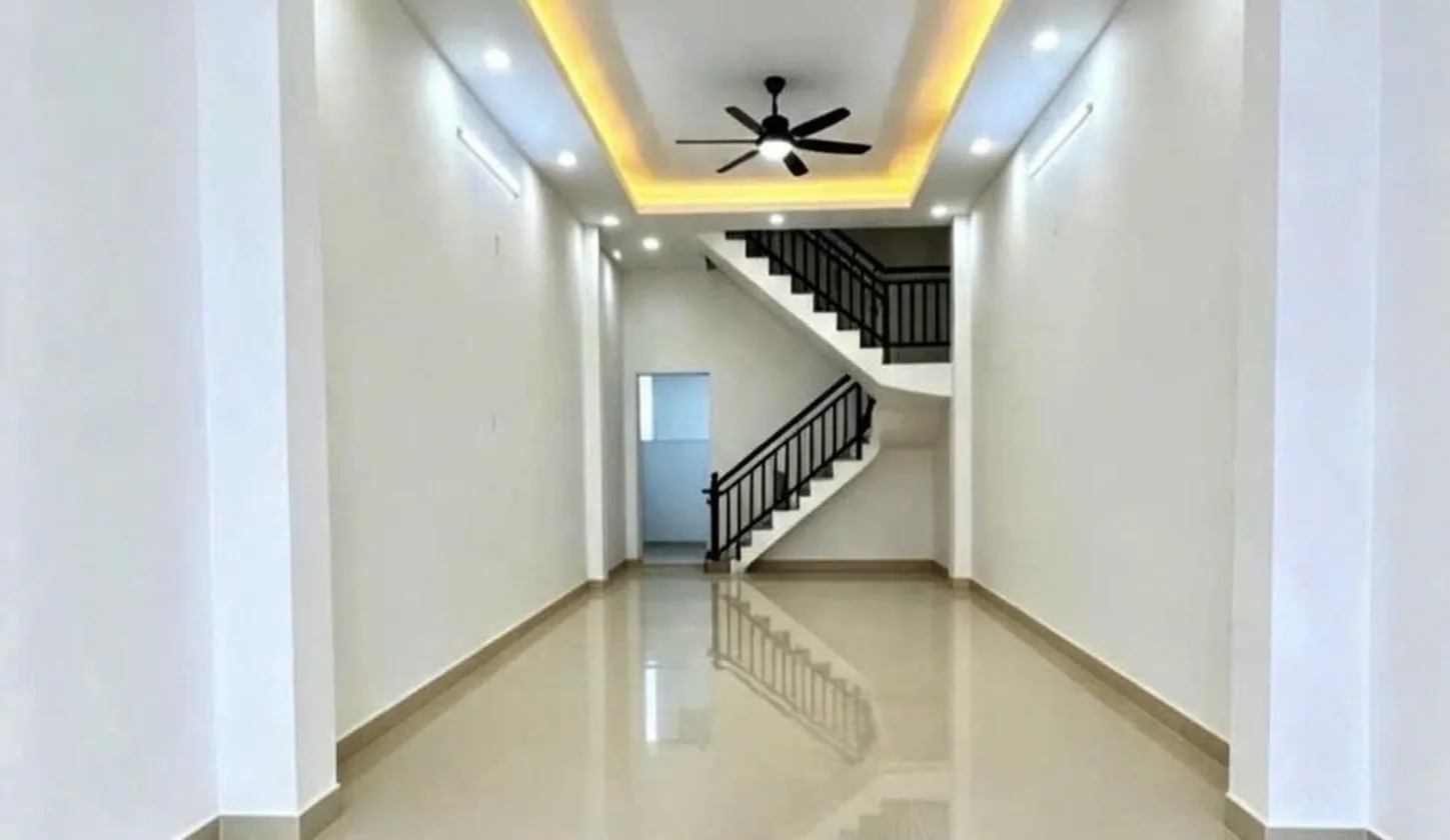 Chỉ hơn 5ty có nhà Hương lộ 2 54m2 hẻm xe tải... Bán nhà riêng tại Bình Trị Đông, Hồ Chí Minh 01