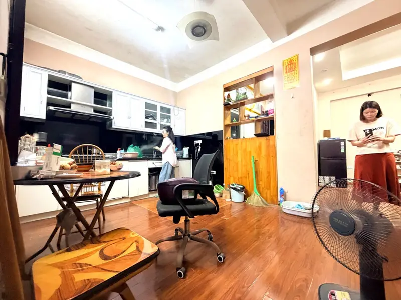 Bán căn hộ chung cư 3 phòng ngủ tại Vĩnh Phúc, Ba Đình, diện tích 86m2, giá 6,5 tỷ VNĐ... Bán căn hộ chung cư tại Ba Đình, Hà Nội 01