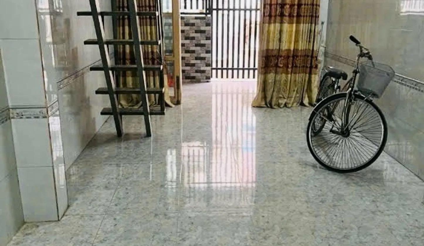 Bán nhà 2 tầng 30m2 tại Phường Linh Xuân giá 2.6 tỷ... Bán nhà riêng tại Linh Xuân, Hồ Chí Minh 01