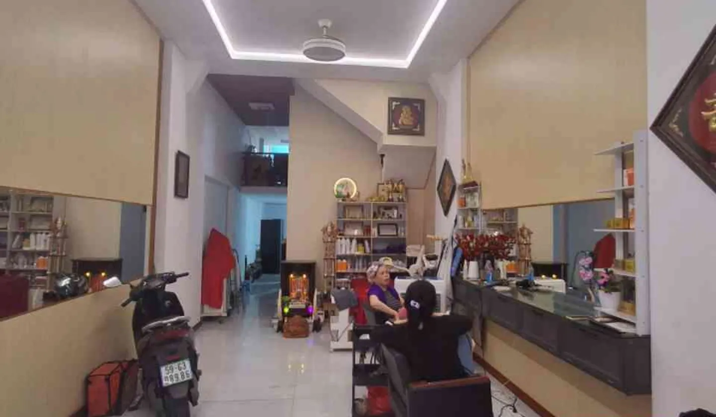 Cơ hội hiếm có sở hữu nhà 5 tầng xây mới tại Trung Mỹ Tây giá chỉ 5.1 tỷ... Bán nhà riêng tại Trung Mỹ Tây, Hồ Chí Minh 01