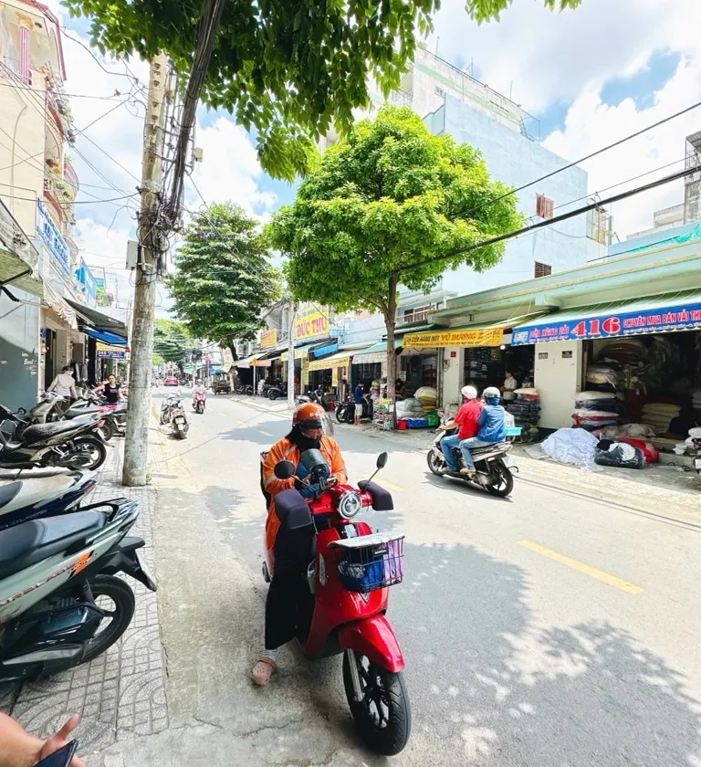 Nhà mặt phố kinh doanh gần chợ vải Phú Thọ Hòa, Tân Phú, 4 tầng... Bán nhà mặt phố tại Phú Thọ Hòa, Hồ Chí Minh 01