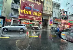 Nhà 3 tầng mặt phố Hùng Vương, trung tâm Hải Châu, giá tốt... Bán nhà mặt phố tại Thanh Khê, Đà Nẵng 02