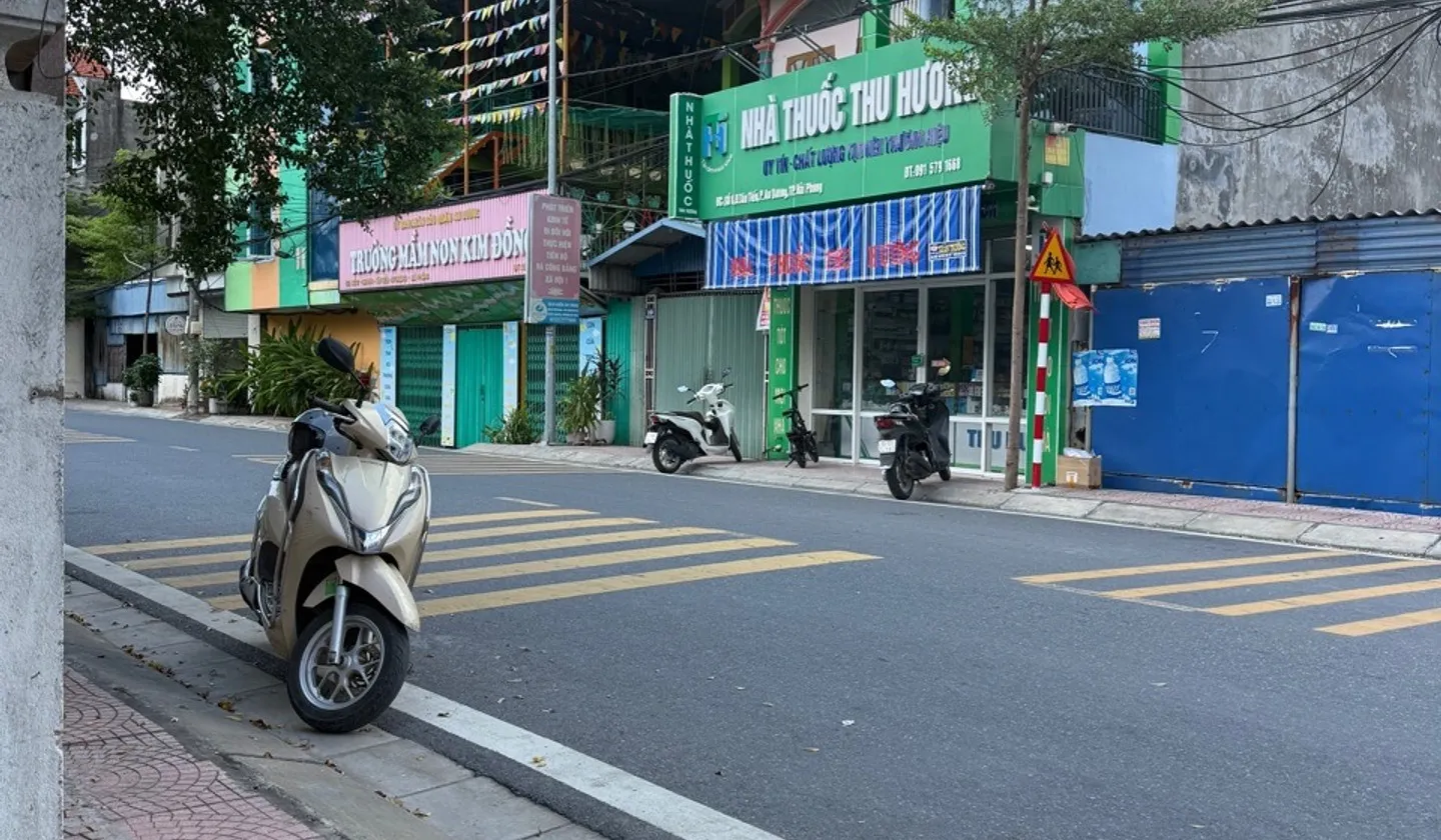 Mặt phố lô góc ô tô tránh - Cơ hội kinh doanh đỉnh ngay sát khu công nghiệp... Bán nhà mặt phố tại An Dương, Hải Phòng 01