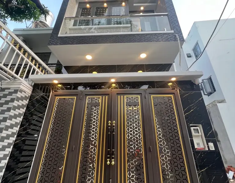 Cơ hội hiếm có sở hữu nhà riêng 3 tầng tại Nhà Bè với giá tốt ngay hôm nay... Bán nhà riêng tại Nhà Bè, Hồ Chí Minh 01