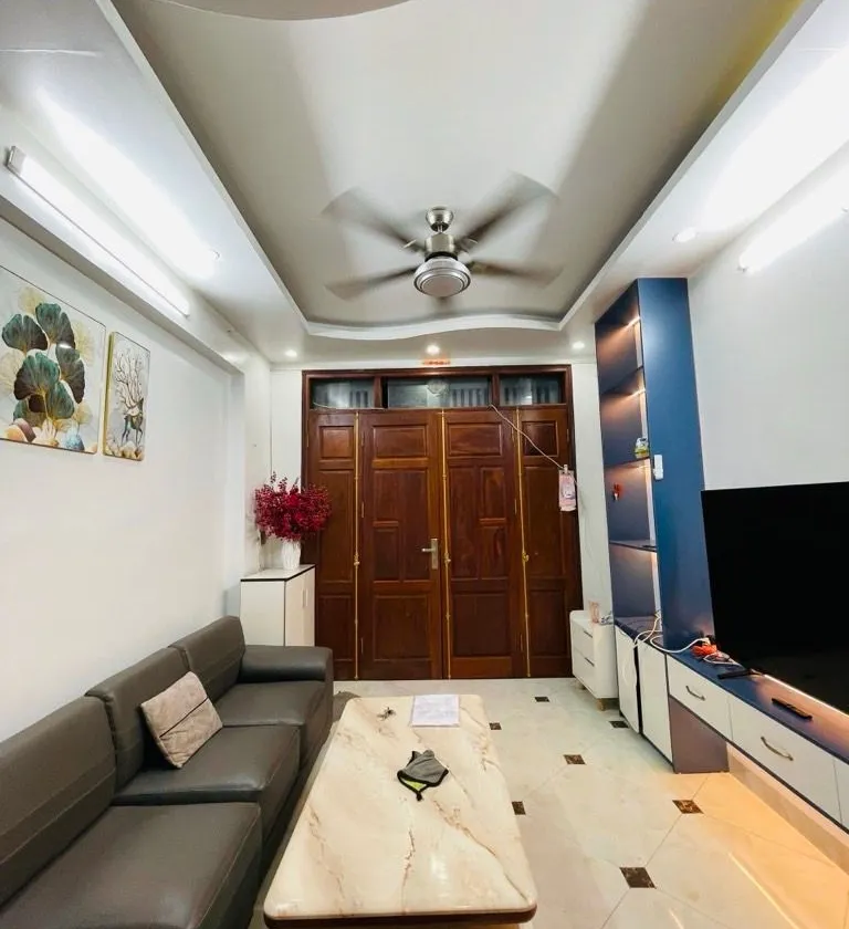 Nhà 5 Tầng Đẳng Cấp Tại Định Công Thượng - Không Gian Riêng Tư Gần Trung Tâm... Bán nhà riêng tại Định Công, Hà Nội 01