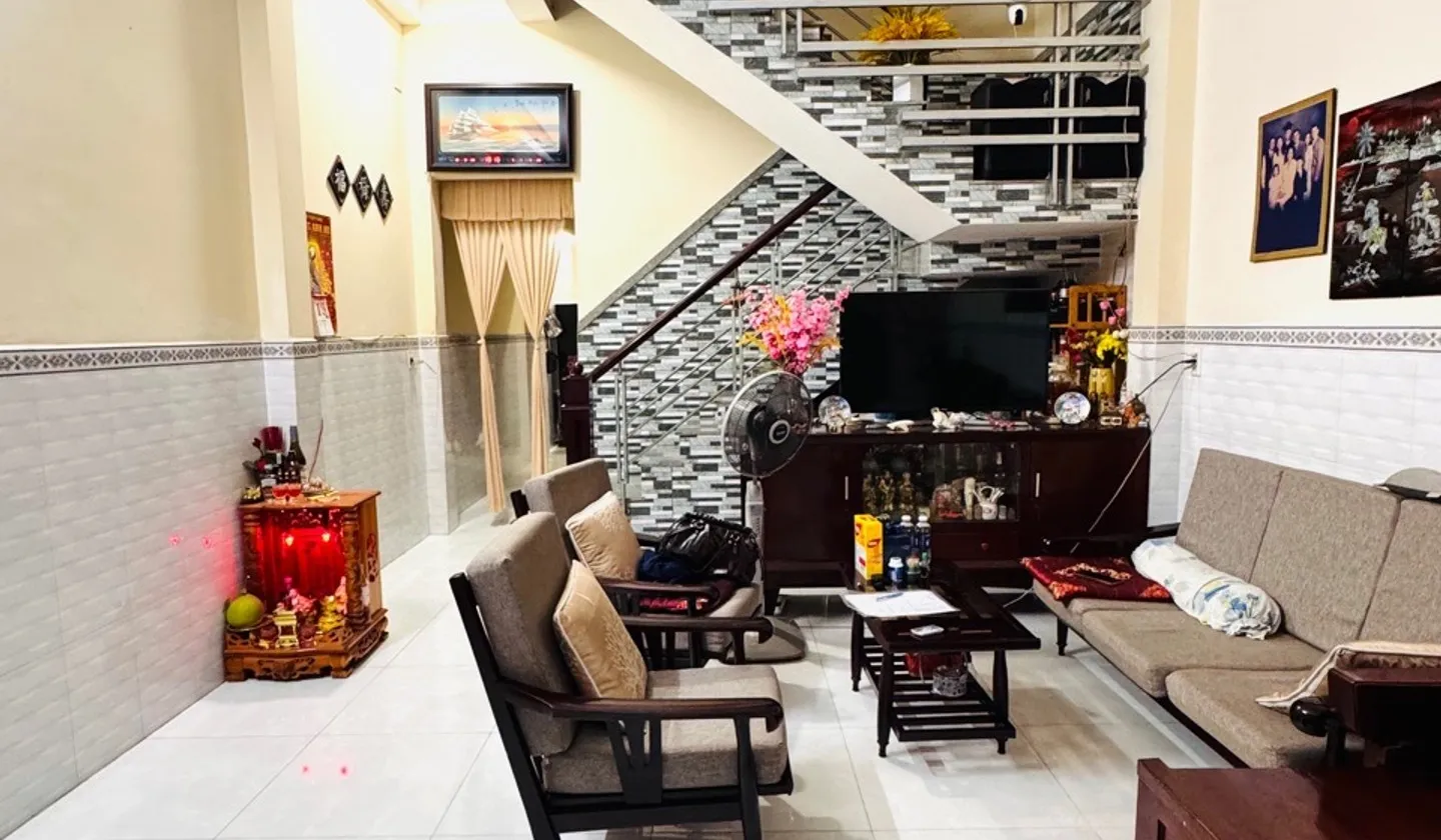 Cơ hội sở hữu nhà 2 tầng hẻm xe hơi Lý Thường Kiệt, Gò Vấp với giá giảm sốc... Bán nhà riêng tại Hạnh Thông, Hồ Chí Minh 01