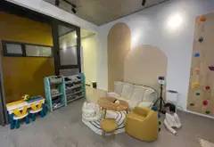 Nhà phân lô 6 tầng ngõ rộng , gần đường La Thành giá giảm sốc... Bán owner_side tại Giảng Võ, Hà Nội 03
